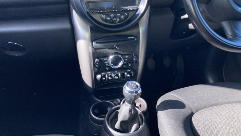 MINI Countryman 1.6 Cooper 5dr Petrol Hatchback